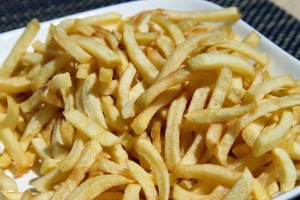 Patatas fritas poco hechas